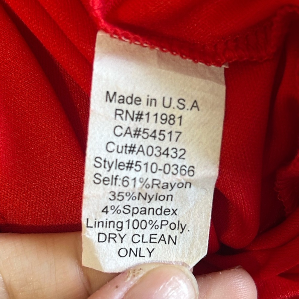 Elegant Red Fit & Flare Midi Dress Perfect for Valentines Day - Picture 6 of 7